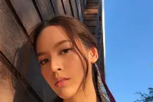 顶流网红翻车 白冰卸下网红滤镜道歉